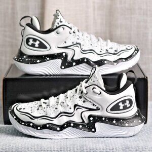 New! Size: 8.5 Women | Under Armour Ace Low All America 25 Volleyball | RARE!